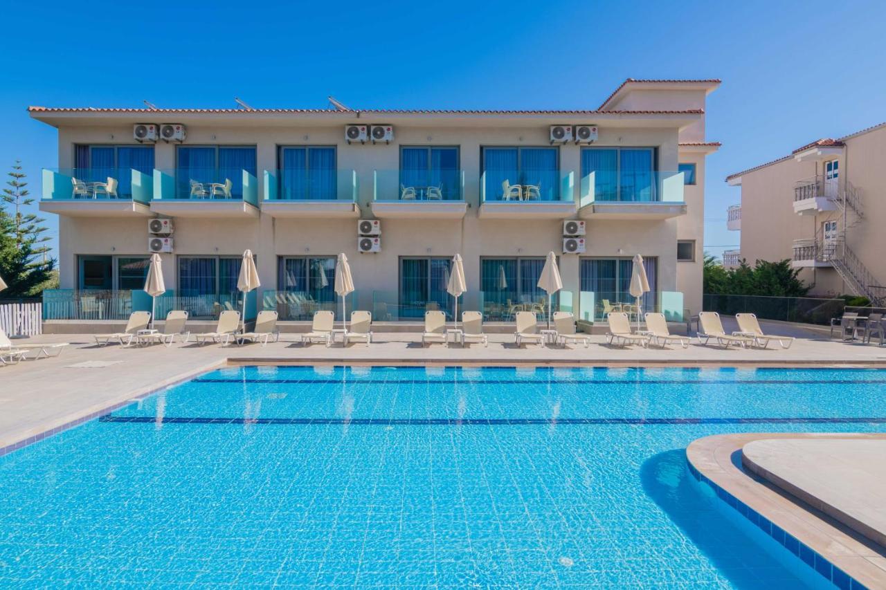 Hotel Karras Grande